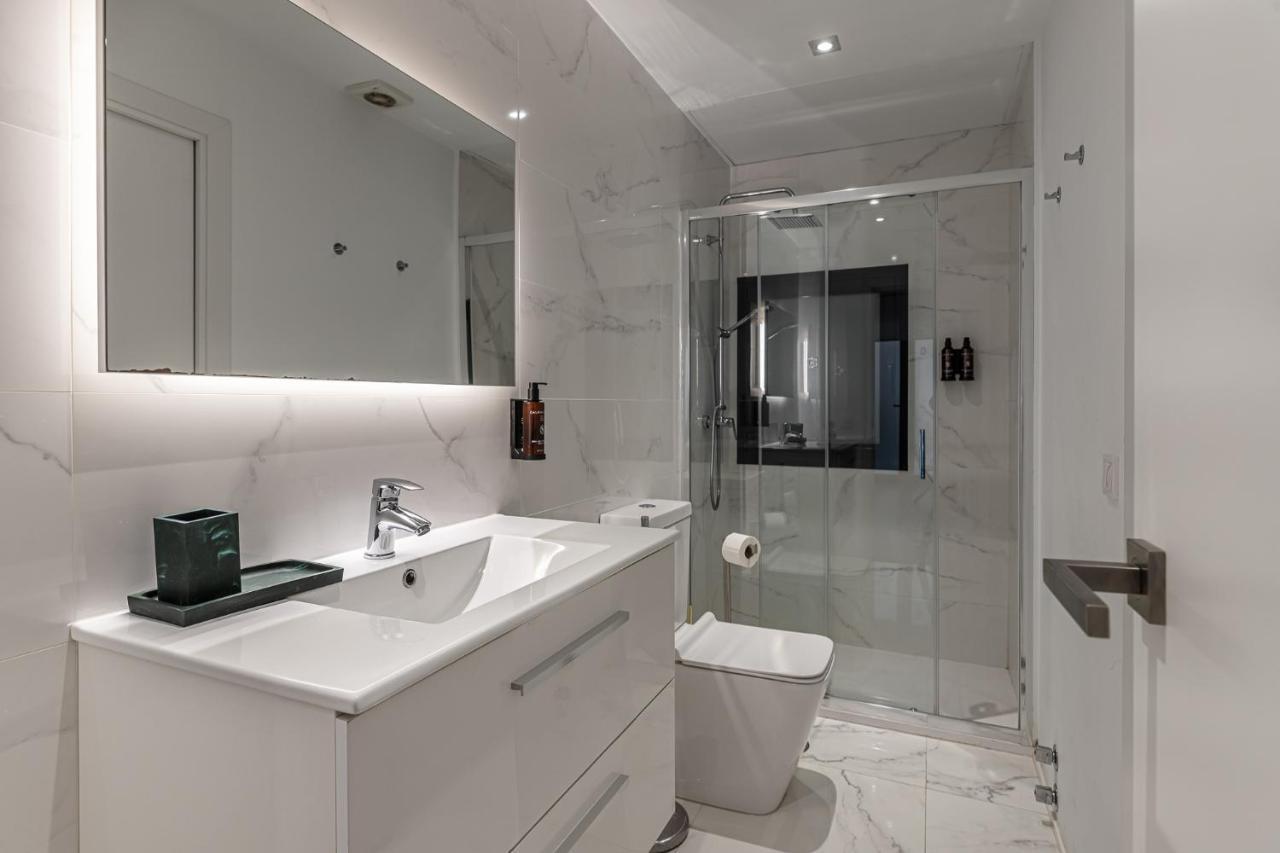Apartamento Waou Essence I Anton Martin Madrid Exterior foto