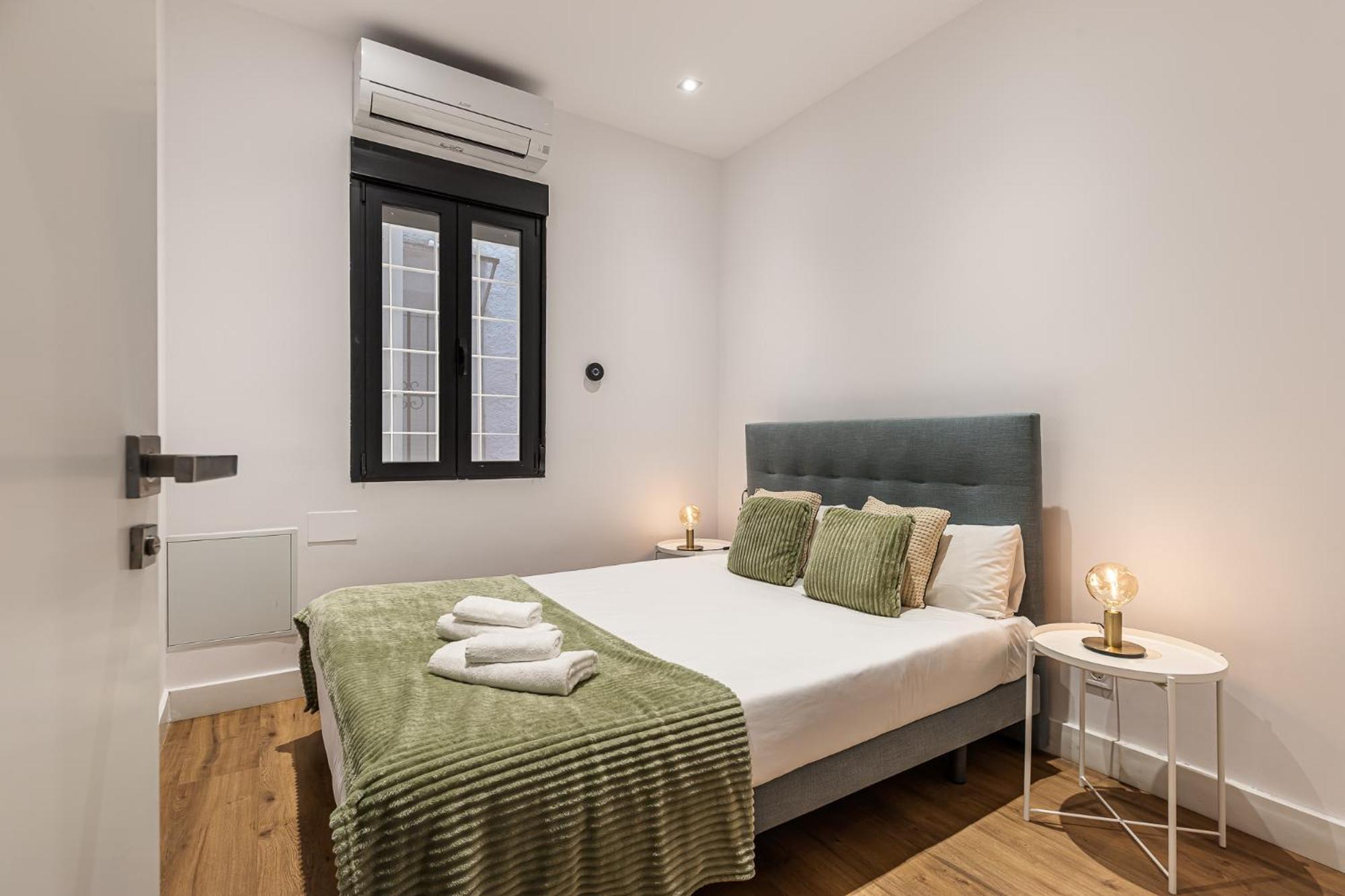 Apartamento Waou Essence I Anton Martin Madrid Exterior foto