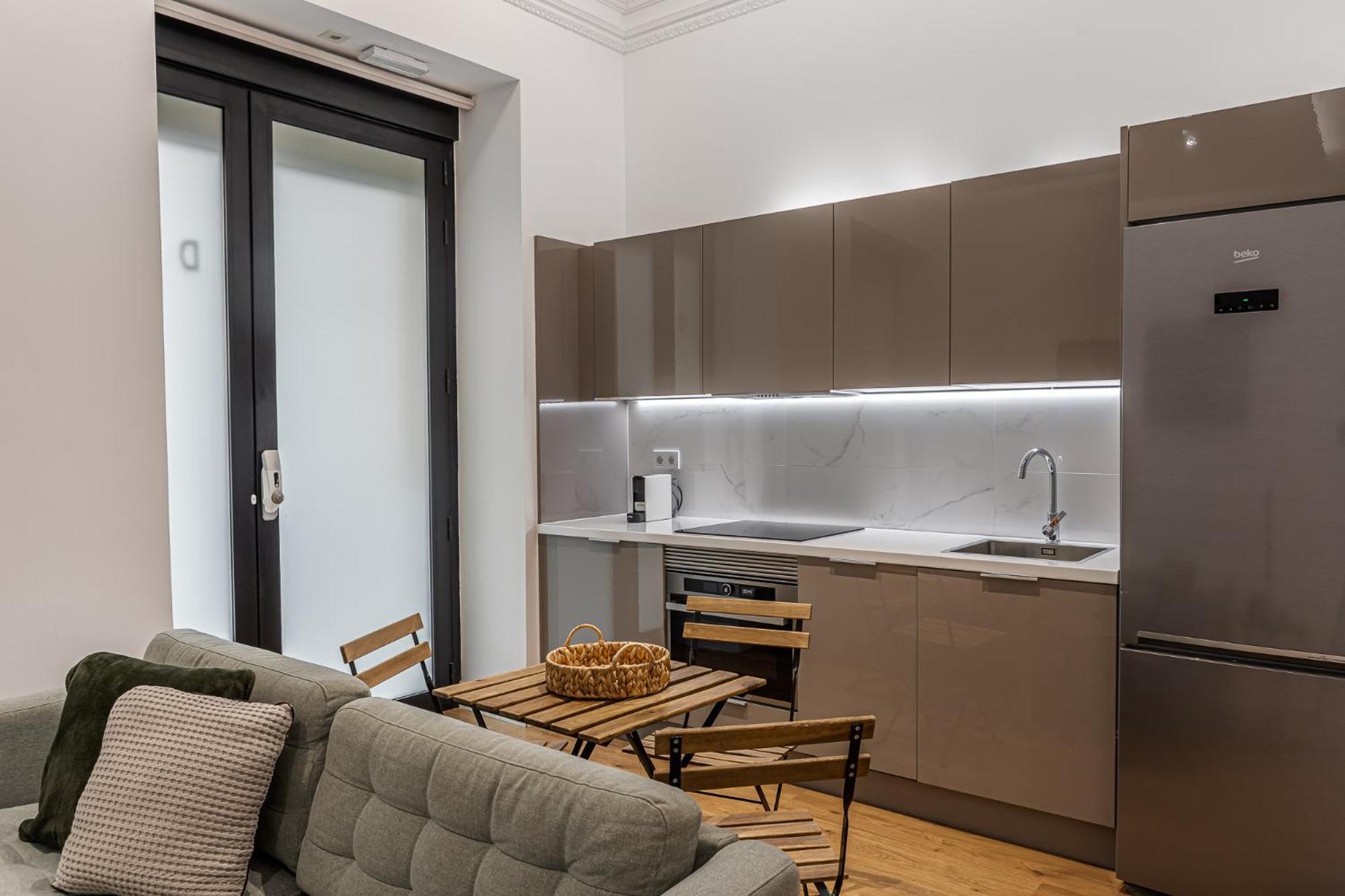 Apartamento Waou Essence I Anton Martin Madrid Exterior foto