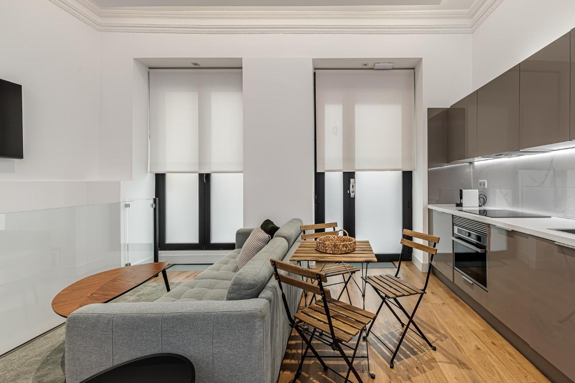 Apartamento Waou Essence I Anton Martin Madrid Exterior foto